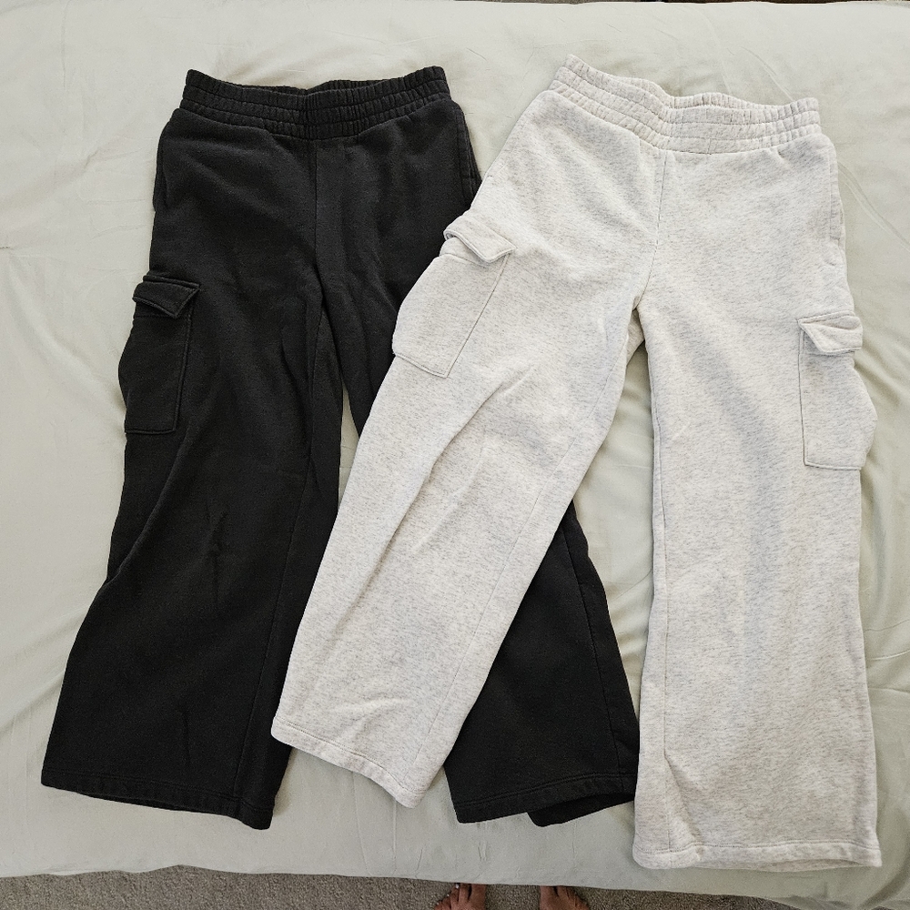 Black and Gray Cargo Sweatpants